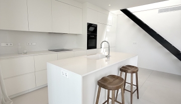 Resa Estates Ibiza longterm rent Talamanca penthouse kitchen 4.jpeg